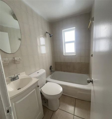 1186 NW 103rd Street 2, Miami, FL 33150