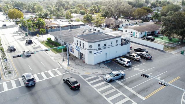1186 NW 103rd Street 2, Miami, FL 33150