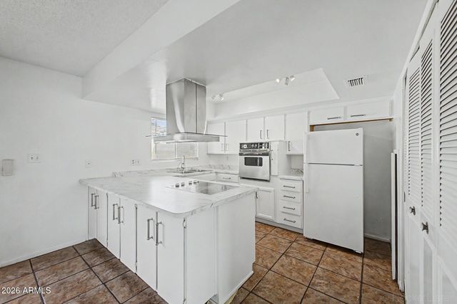4522 N 15TH Avenue, Phoenix, AZ 85015