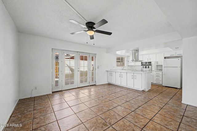 4522 N 15TH Avenue, Phoenix, AZ 85015