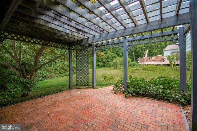 1607 BARBARA DR, Downingtown, PA 19335