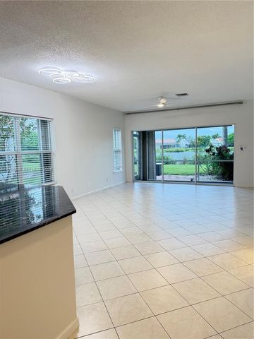 7337 Smithbrooke Dr, Lake Worth, FL 33467