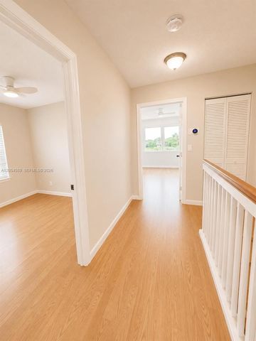 7337 Smithbrooke Dr, Lake Worth, FL 33467
