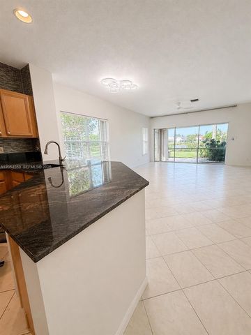 7337 Smithbrooke Dr, Lake Worth, FL 33467