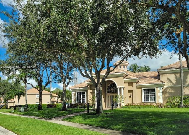 7337 Smithbrooke Dr, Lake Worth, FL 33467