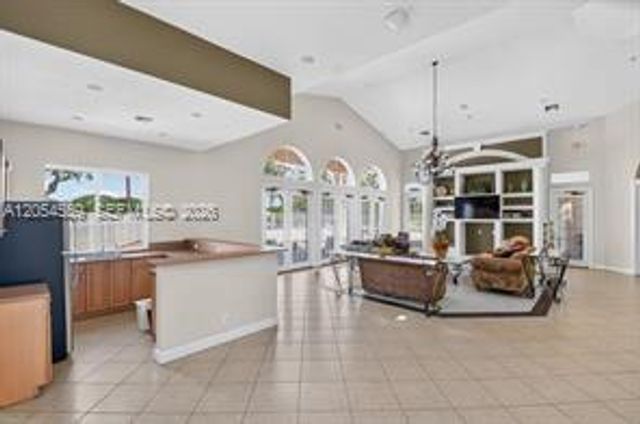 7337 Smithbrooke Dr, Lake Worth, FL 33467