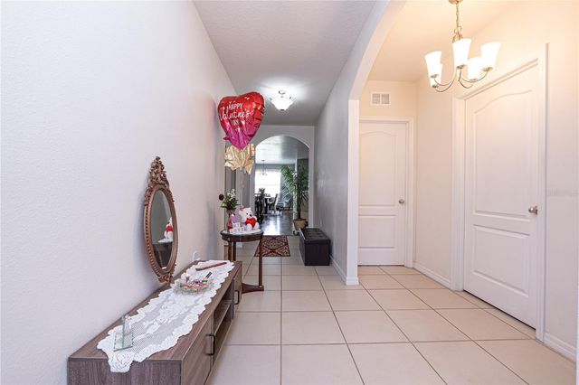 260 SUNNY DAY WAY, Davenport, FL 33897