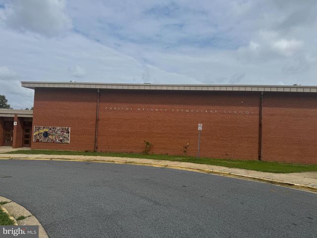 612 SUFFOLK AVE, Capitol Heights, MD 20743