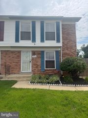 612 SUFFOLK AVE, Capitol Heights, MD 20743