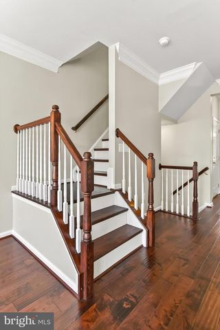 42627 HOMEFRONT TER, Chantilly, VA 20152