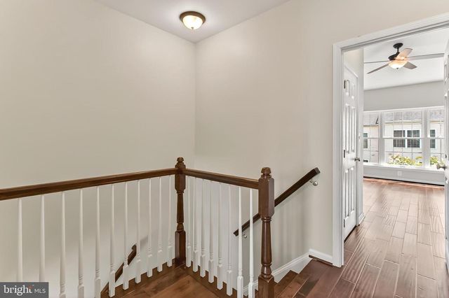 42627 HOMEFRONT TER, Chantilly, VA 20152