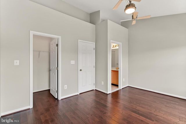 42627 HOMEFRONT TER, Chantilly, VA 20152