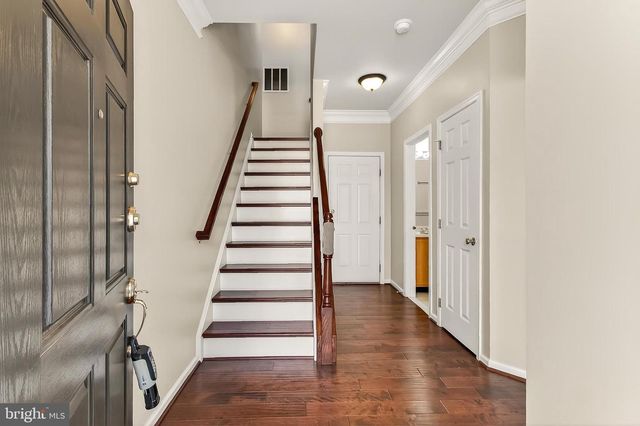 42627 HOMEFRONT TER, Chantilly, VA 20152