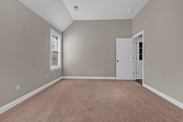 971 CRAYTON RIDGE DR, Cordova, TN 38018