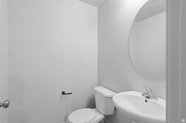 4025 S SAGE WOOD AVE, Mapleton, UT 84664