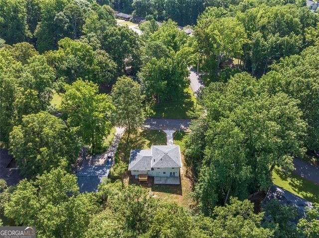 1893 Burning Tree Drive, Decatur, GA 30032