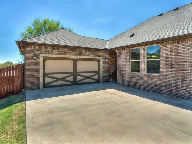 3024 Wind Call Lane, Edmond, OK 73034