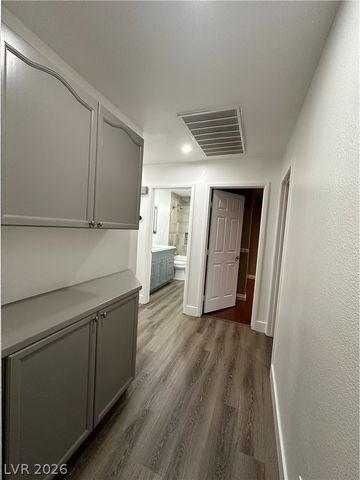 1515 Emerald Peak Avenue, Henderson, NV 89012