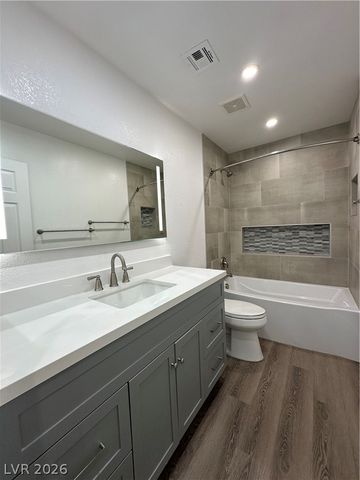 1515 Emerald Peak Avenue, Henderson, NV 89012