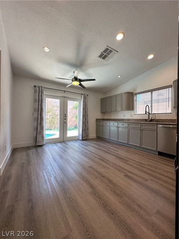 1515 Emerald Peak Avenue, Henderson, NV 89012