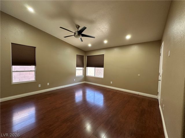 1515 Emerald Peak Avenue, Henderson, NV 89012