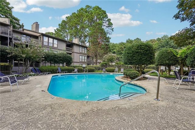 511 Embers Drive SE, Marietta, GA 30067