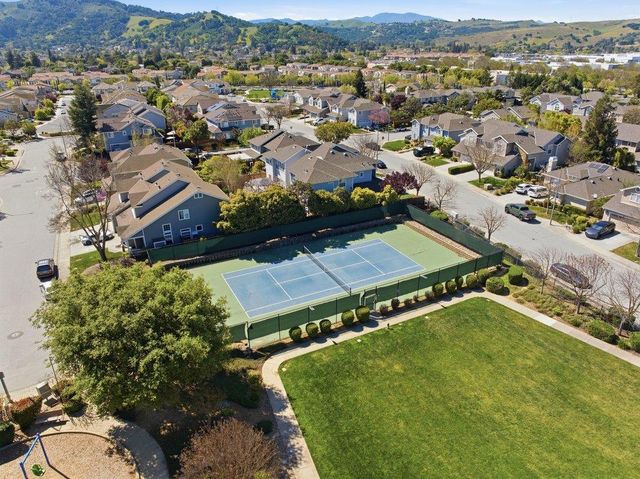 630 Calle Viento, Morgan Hill, CA 95037