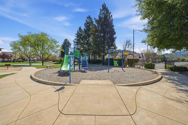 630 Calle Viento, Morgan Hill, CA 95037