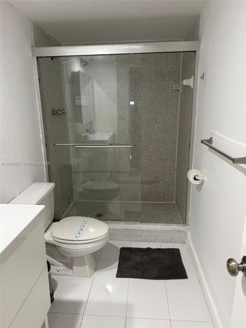 19370 Collins Avenue 904, Sunny Isles Beach, FL 33160