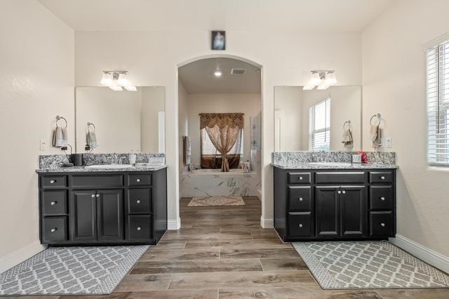 5355 W Hammond Avenue, Fresno, CA 93722