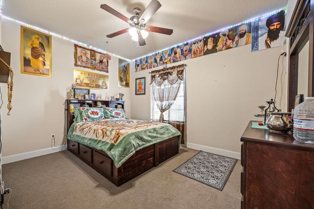 5355 W Hammond Avenue, Fresno, CA 93722