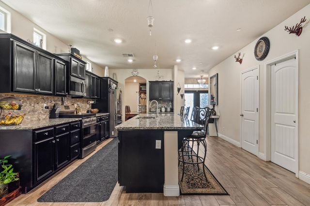 5355 W Hammond Avenue, Fresno, CA 93722