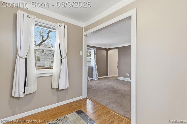 1807 Hanford Avenue, Lincoln Park, MI 48146