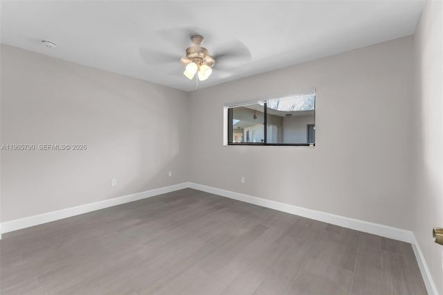 8045 SW 107th Ave 303, Miami, FL 33173