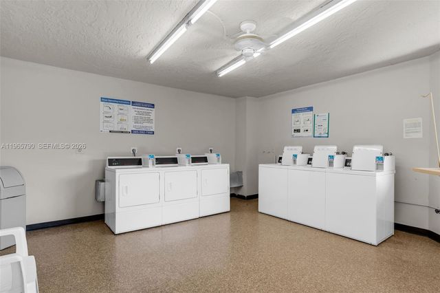 8045 SW 107th Ave 303, Miami, FL 33173