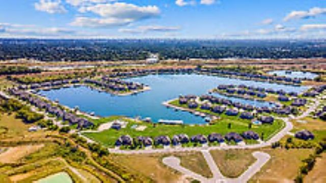 2412 N Doris Cir, Wichita, KS 67205