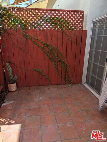 1920 Euclid Street, Santa Monica, CA 90404