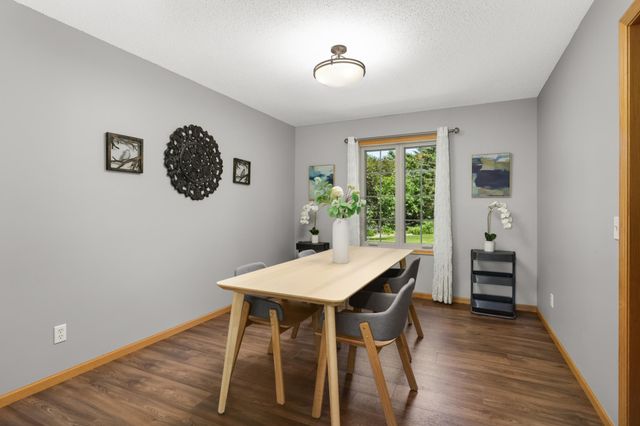 7934 Chesshire Lane N, Maple Grove, MN 55311