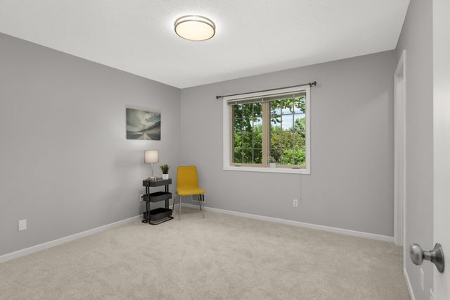 7934 Chesshire Lane N, Maple Grove, MN 55311