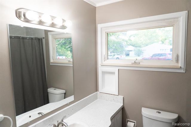 1917 Bayberry Lane, Flint, MI 48507