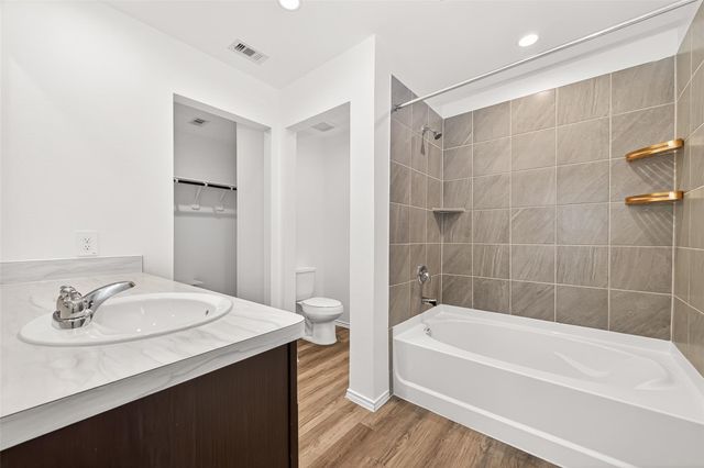 1710 Legacy Hills Drive, Houston, TX 77067
