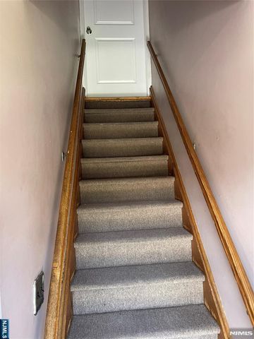 739 Lake Avenue, Lyndhurst, NJ 07071