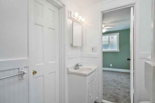 2237 N Park Avenue, Springfield, MO 65803