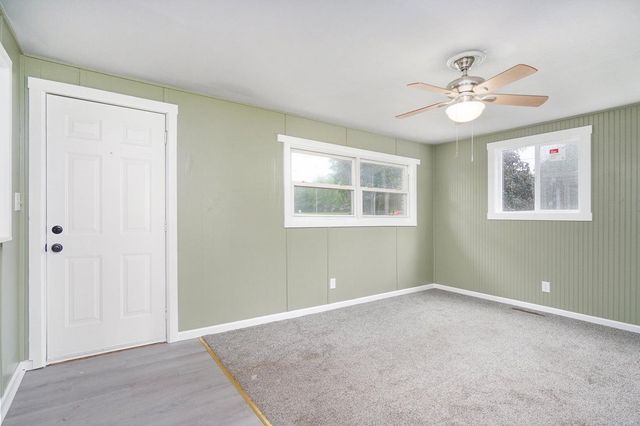 2237 N Park Avenue, Springfield, MO 65803