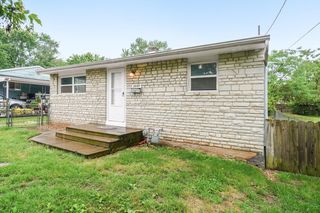 2237 N Park Avenue, Springfield, MO 65803
