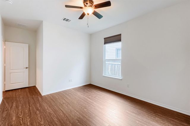 221 Auburn ST, Kyle, TX 78640