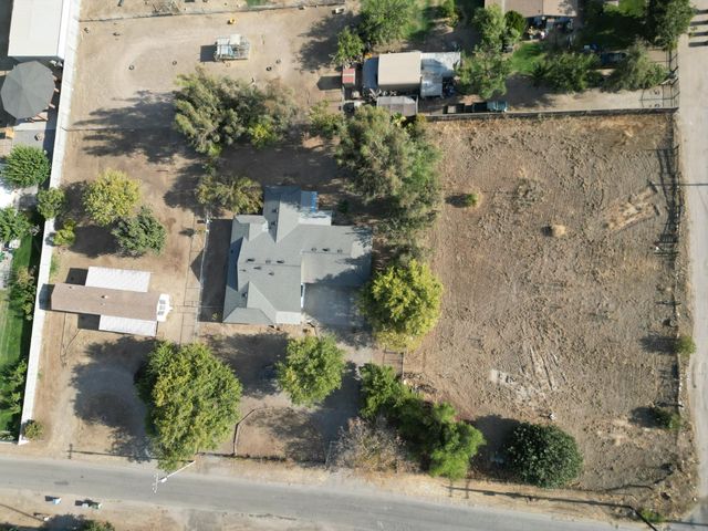 6927 W Yale Avenue, Fresno, CA 93723