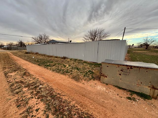 501 E Story Street, Brownfield, TX 79316