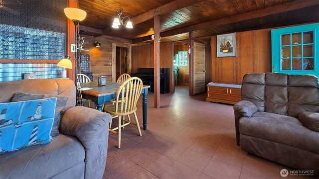 24 Starboard Road, Lopez Island, WA 98261