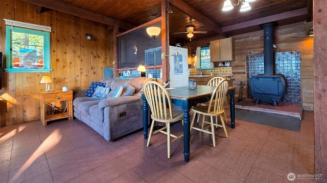 24 Starboard Road, Lopez Island, WA 98261